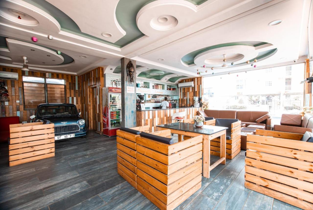 Plus 33 Hotel Nungua Dış mekan fotoğraf