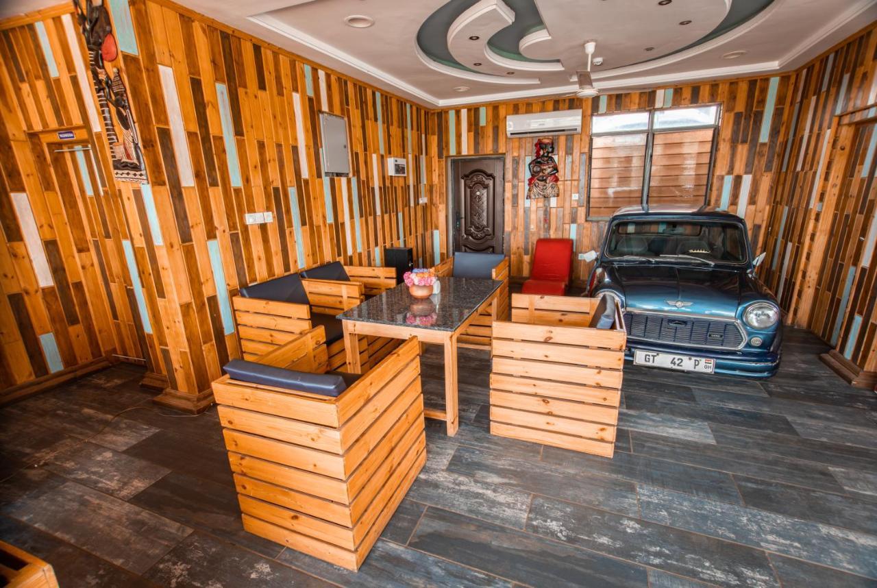 Plus 33 Hotel Nungua Dış mekan fotoğraf