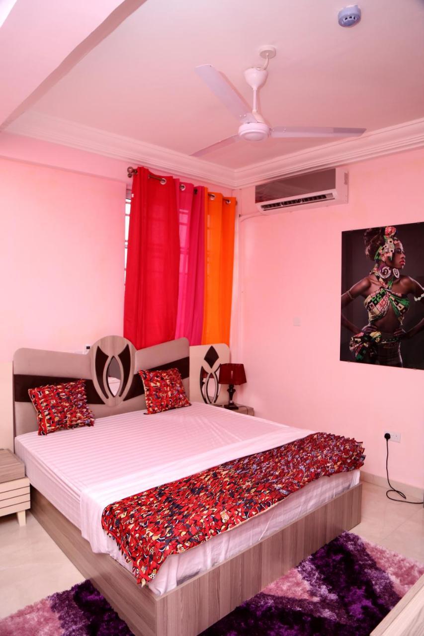 Plus 33 Hotel Nungua Dış mekan fotoğraf